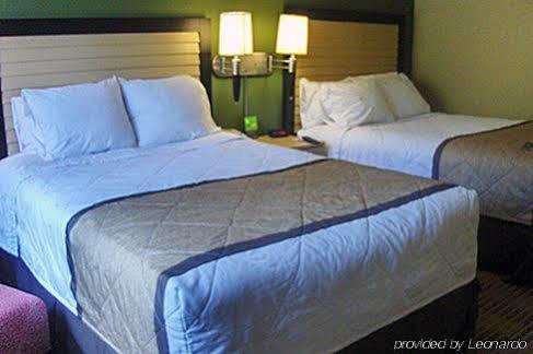 Extended America Select - Atlanta - Marietta - Windy Hill Hotel 2*